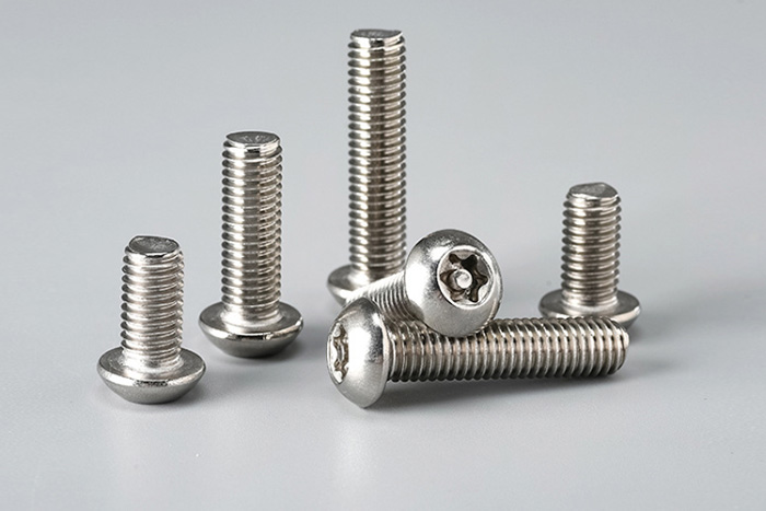 Machine Screws 